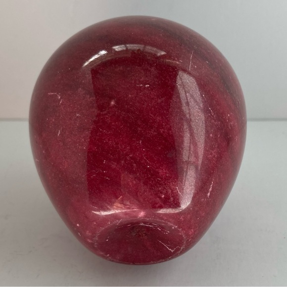 Alabaster Red Marble Apple Paperweight with Stem for the Teacher 3.5” Tall - Picture 7 of 10